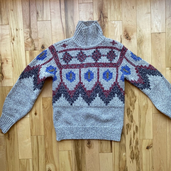 LL Bean Fair Isle Sweater - Picture 4 of 8
